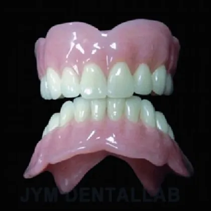 Porta dentadura completa